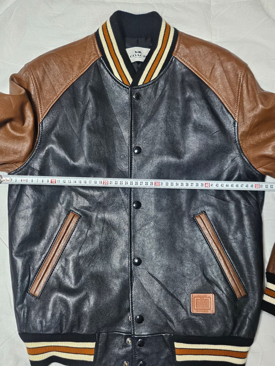 코치 레더 바시티 자켓 상품이미지8