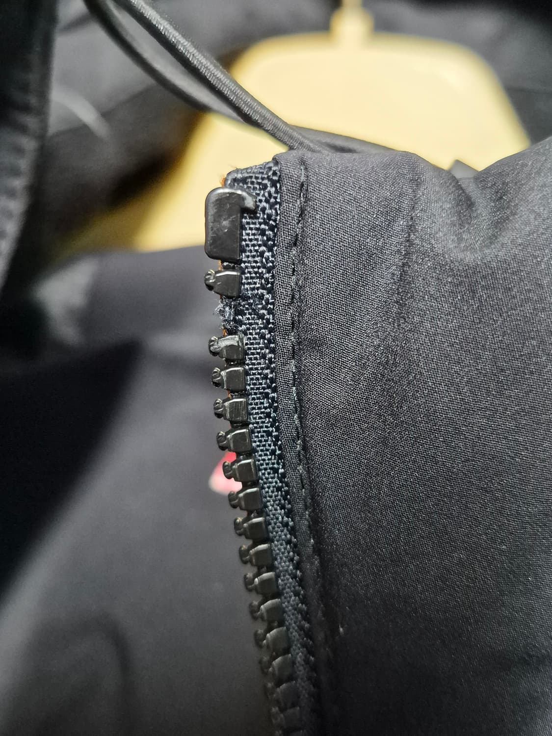 데상트 아우디 스폰서 패딩 남성 115 상품이미지6