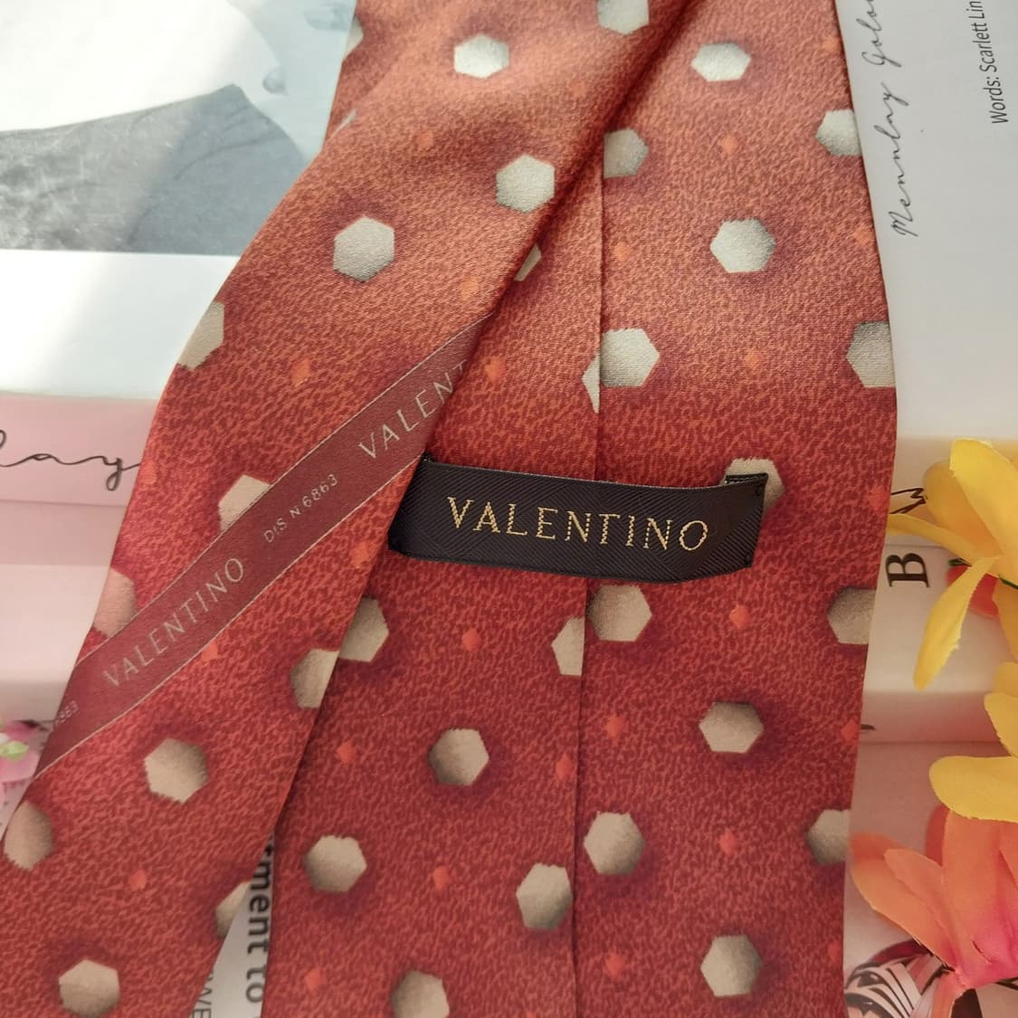 발렌티노 실크 브라운 기하 패턴 넥타이 10.1cm A+등급 K1395
 상품이미지6
