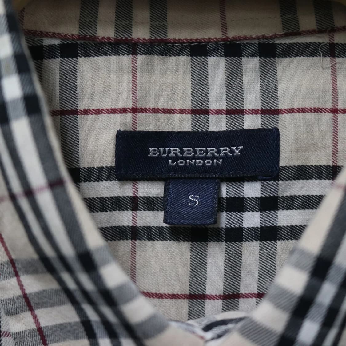버버리 런던 체크 반팔 셔츠 66085 상품이미지9