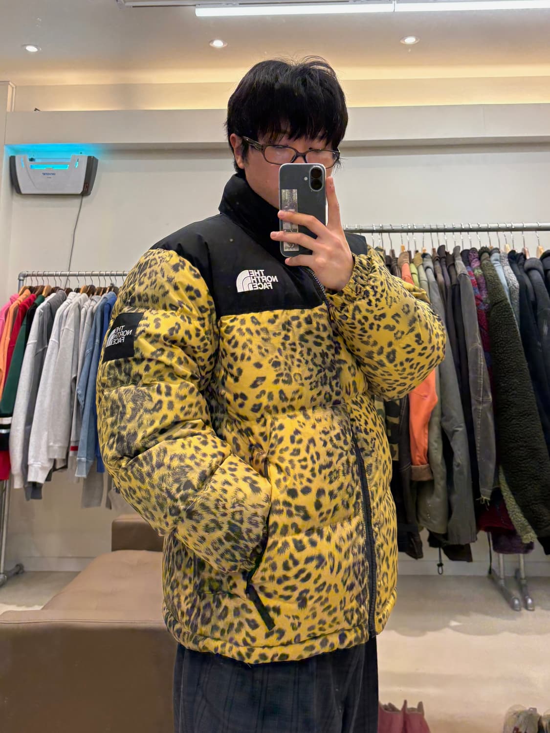 노스페이스 화이트라벨 노벨티 눕시 패딩 레오파드 상품이미지9