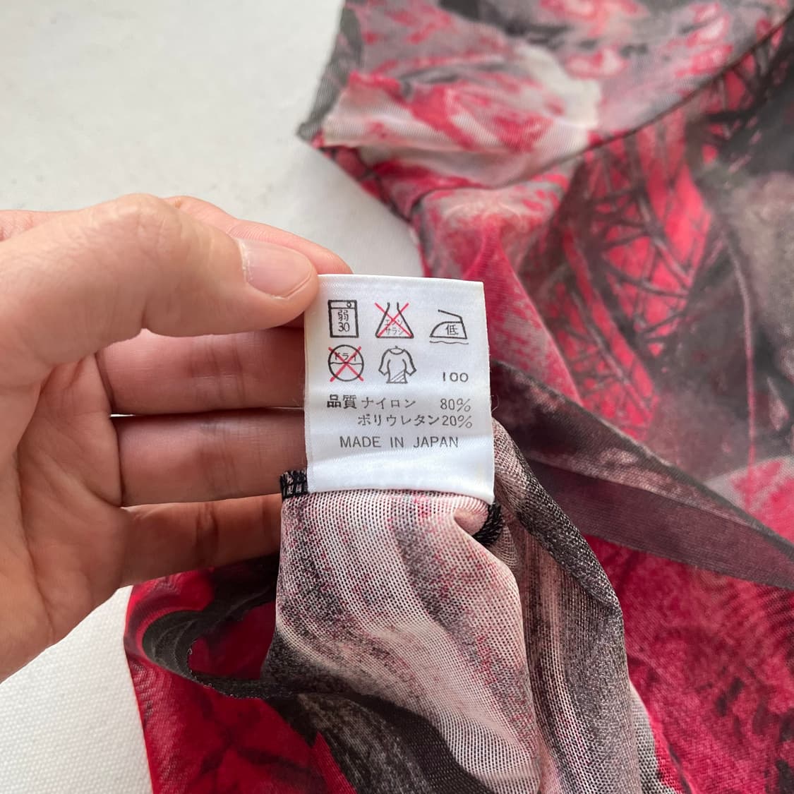 장 폴 고티에 로즈 포트레이트 메쉬 탑 상품이미지6