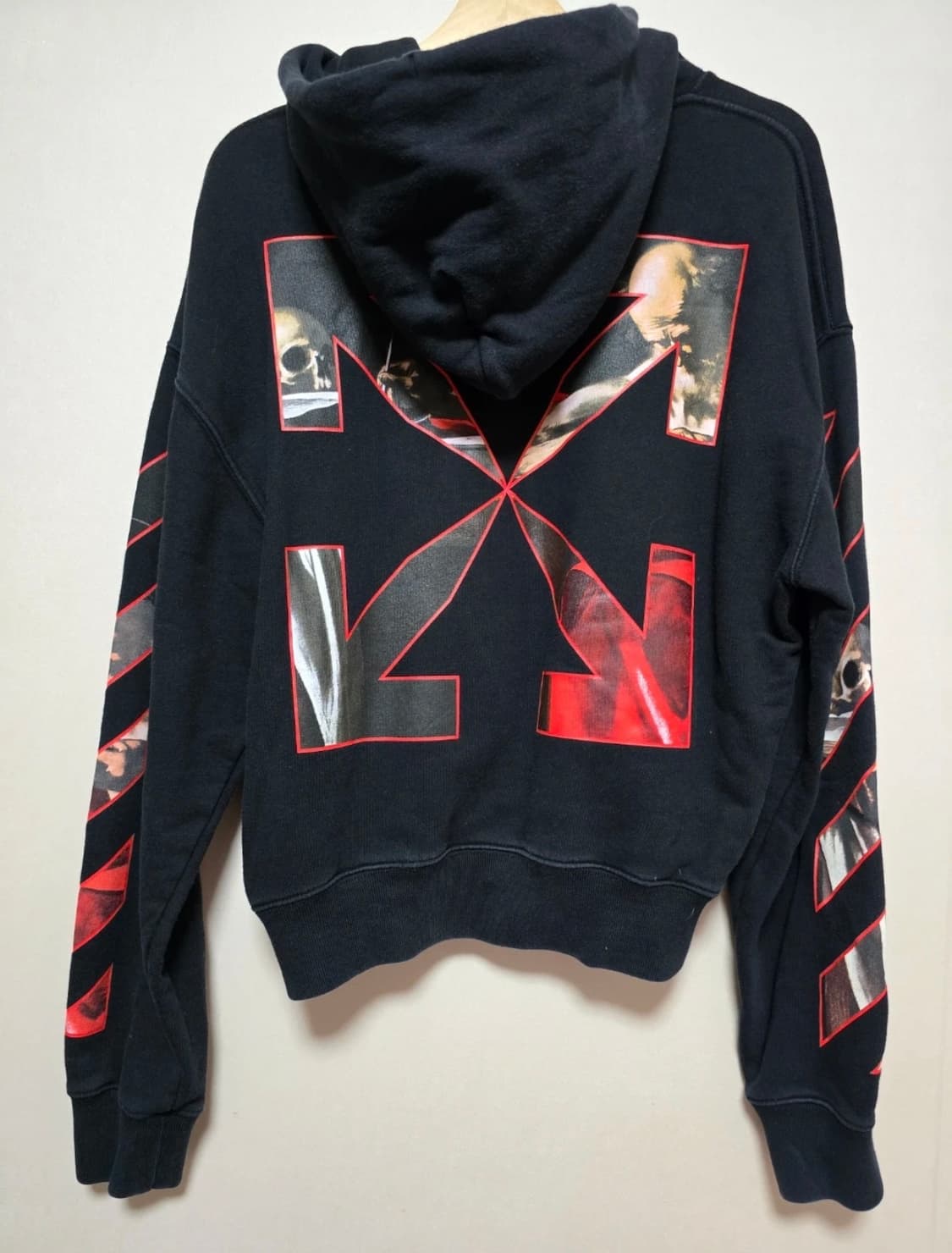 오프화이트 카라바조 후드티 상품이미지2