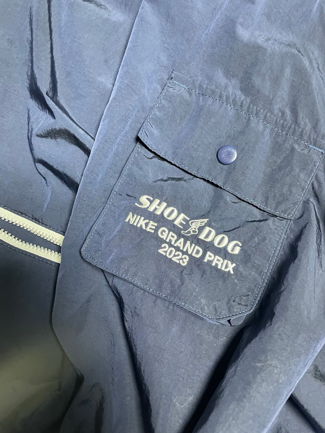 2023에 엄청 유행하던 nike team 바람막이 상품이미지3