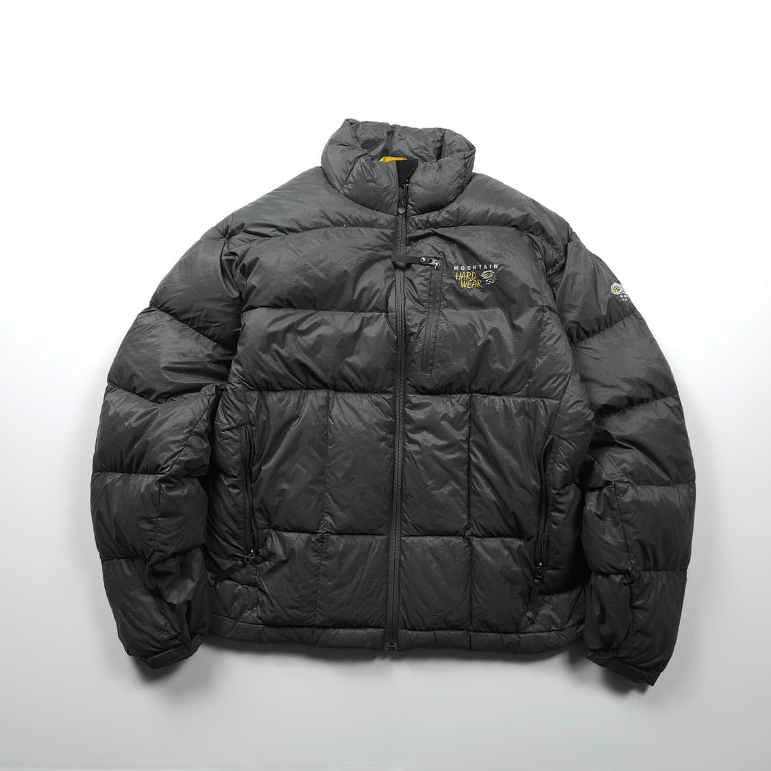 마운틴하드웨어 USA 오리지널 니트로 다운 경량 패딩 상품이미지2