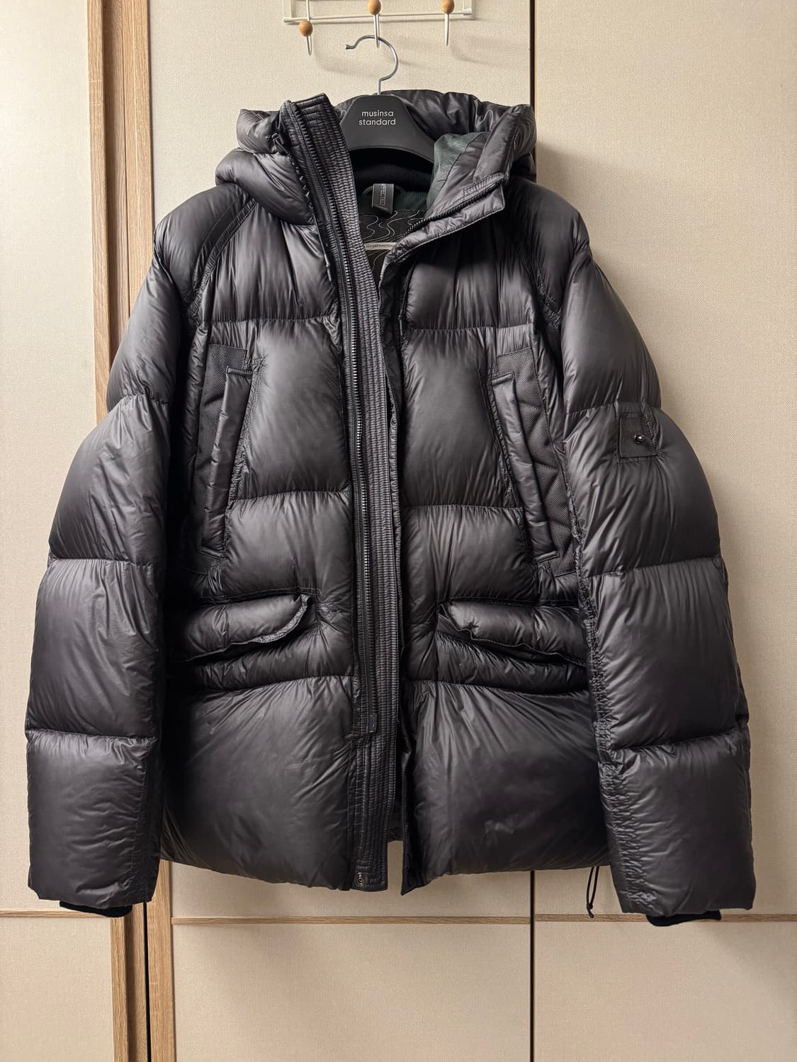 시리즈 X 언어펙티드 콜드웨더 기어 구스다운 상품이미지1