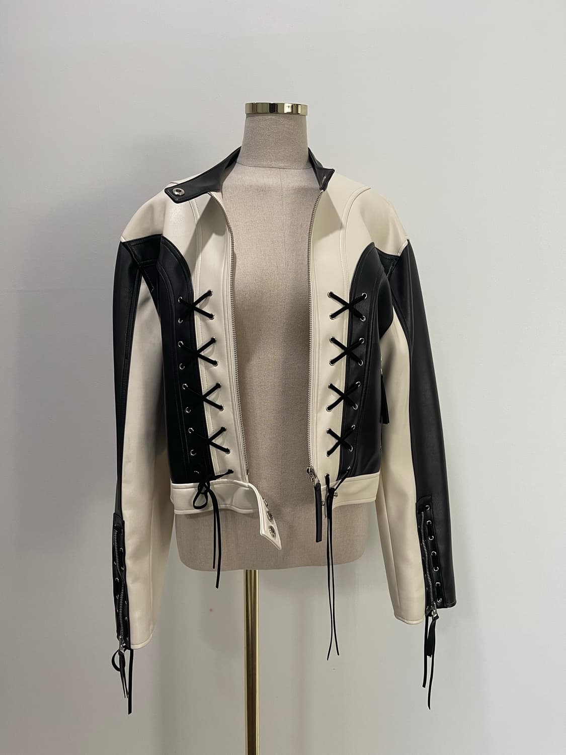 [새상품] 시눈 여성 라이더 자켓 상품이미지5