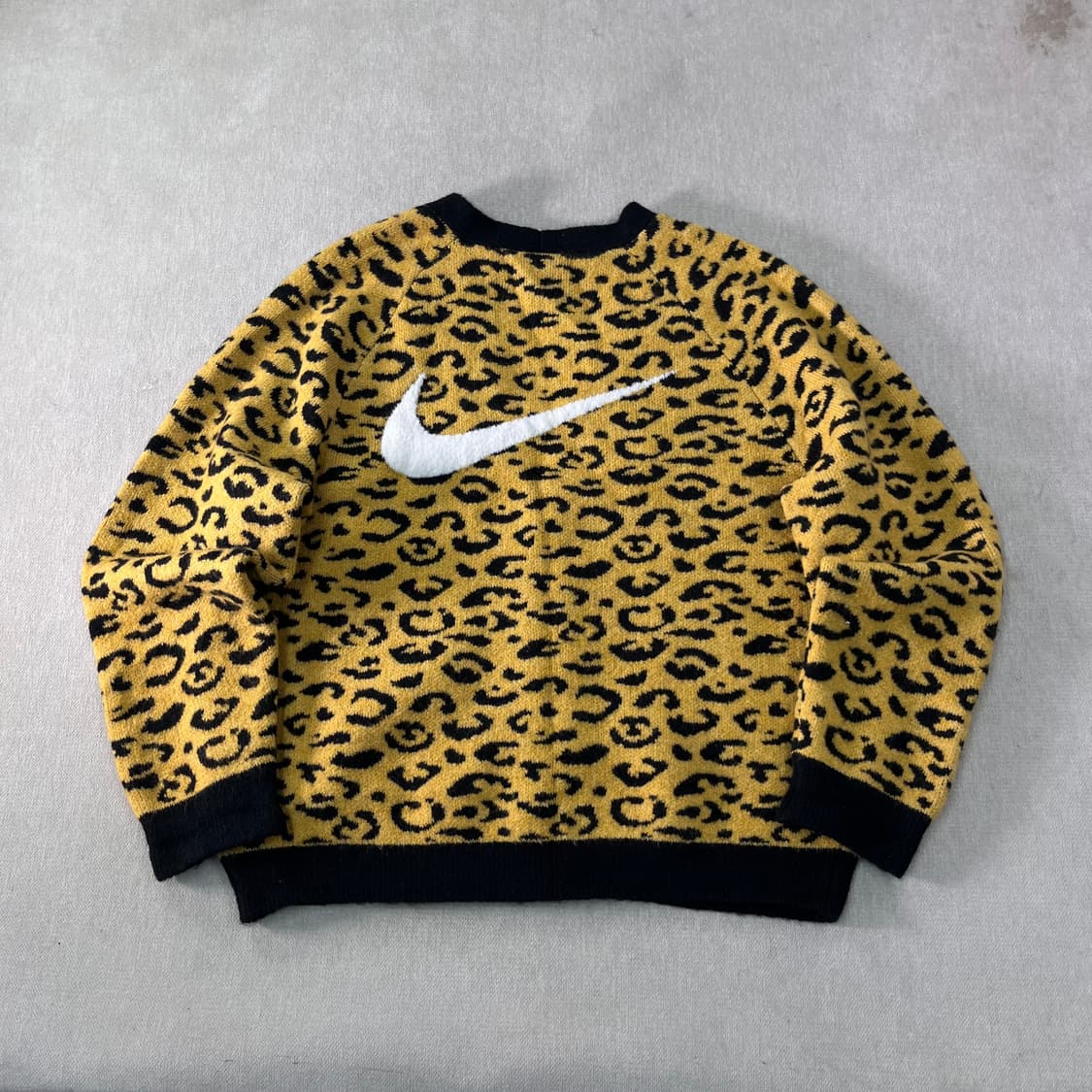 105 나이키 NSW 써카 레오파드 울 가디건 상품이미지2