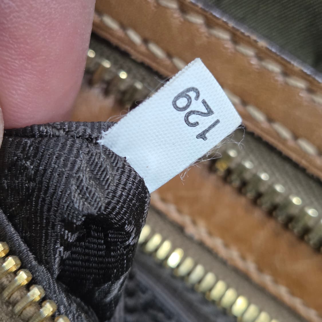 프라다 테수토 숄더백 상품이미지8