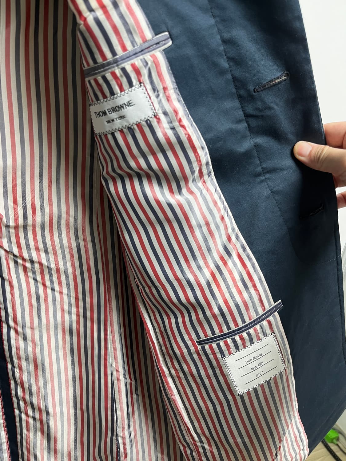 톰브라운 금장 맥코트 상품이미지4