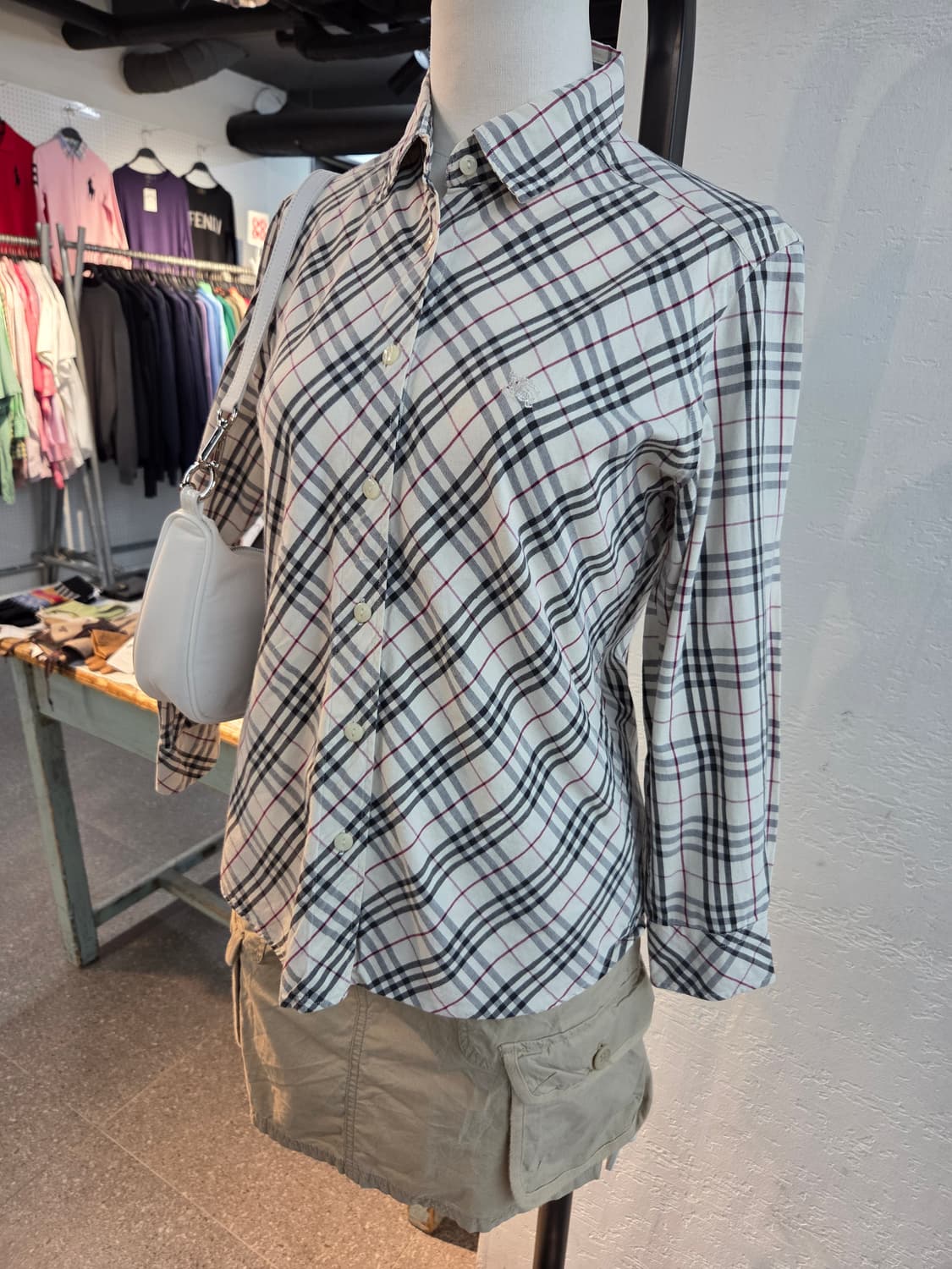 BURBERRY 버버리 아이보리 체크셔츠 상품이미지3