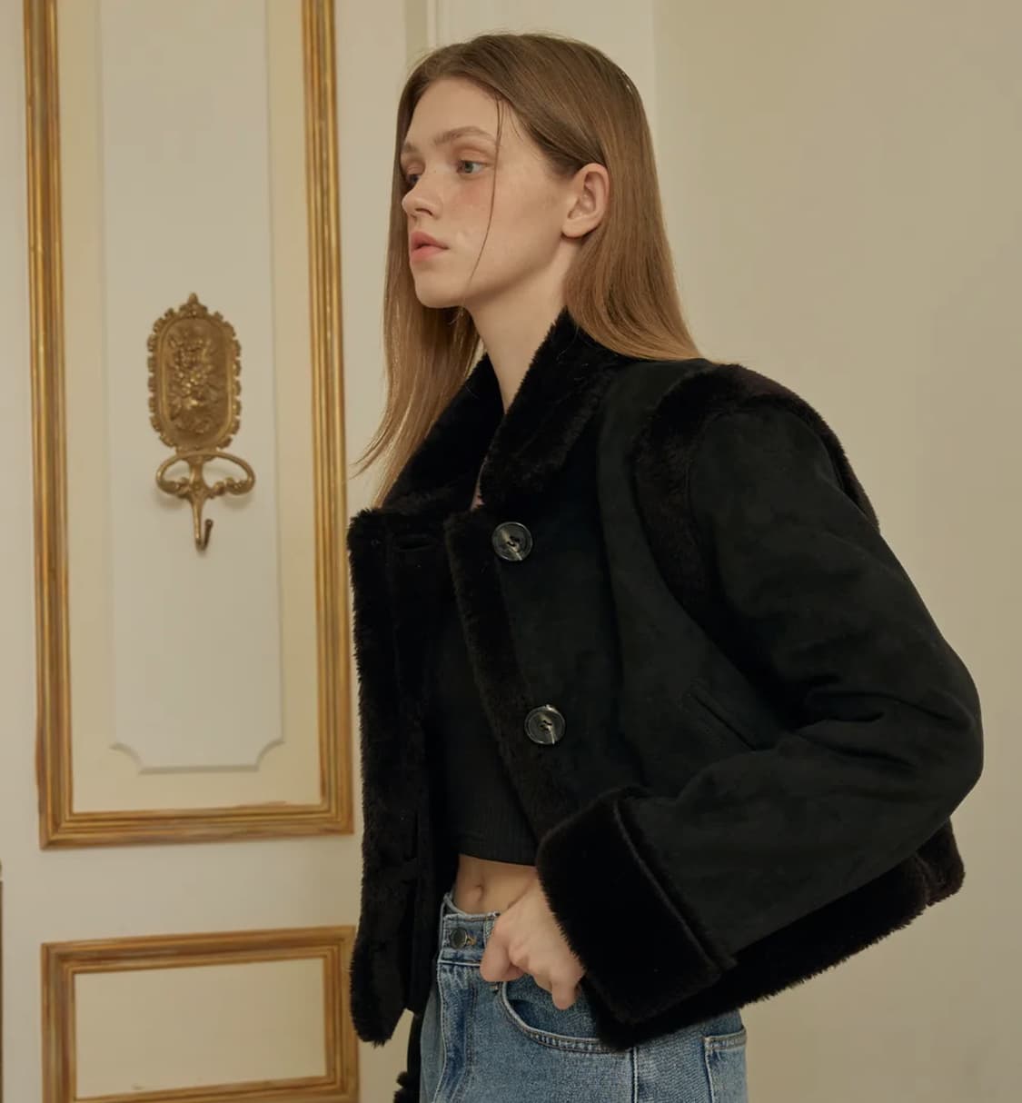 아이토브서울 바시티 무스탕 블랙 상품이미지3