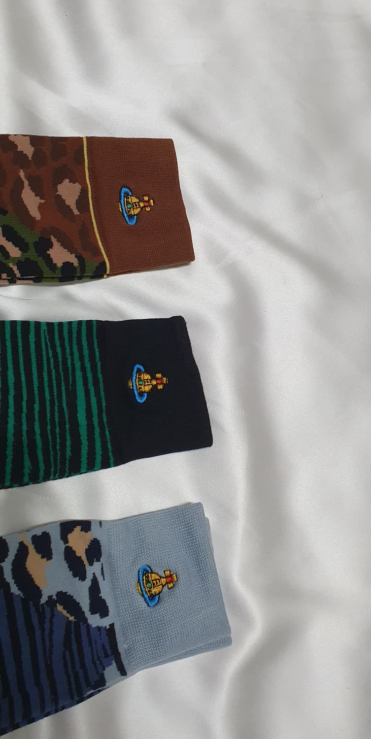 블루 퍼플 그린 호피 레오파드 말줄 패턴 비비안웨스트우드 양말  상품이미지6