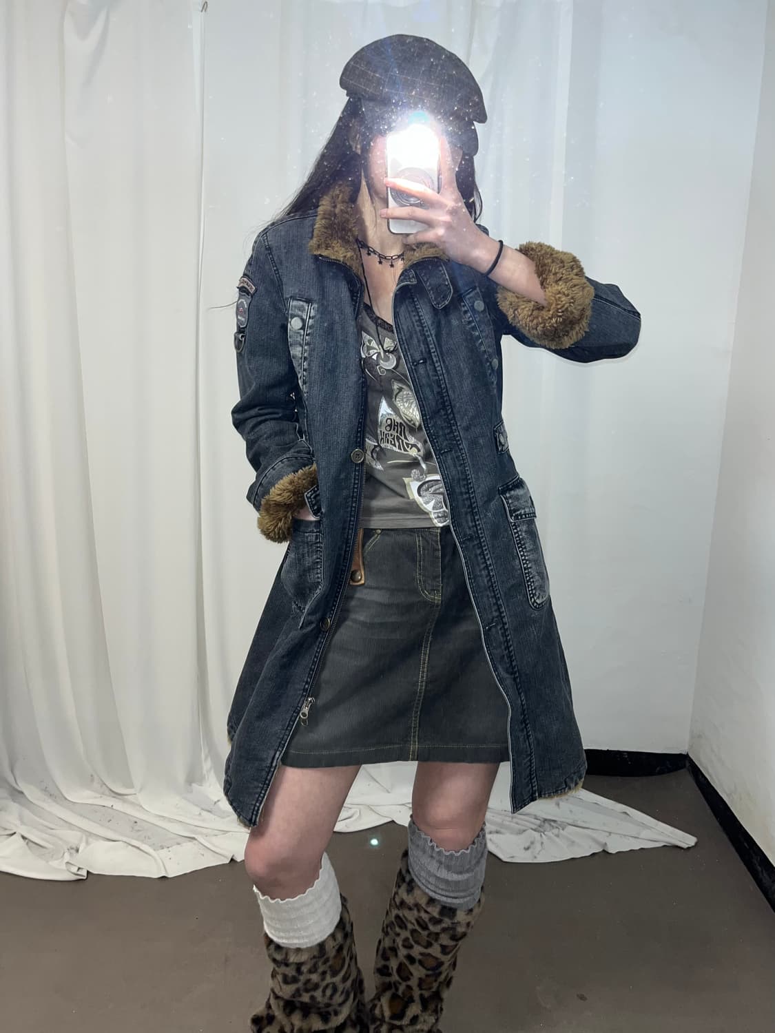 퍼 트리밍 데님 맥시 코트 상품이미지1