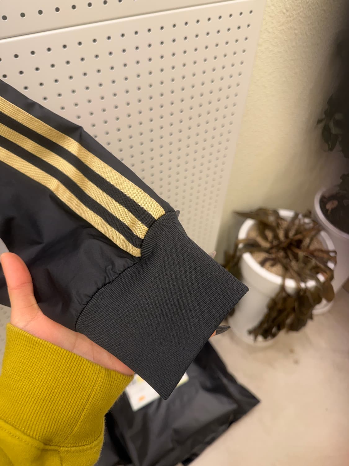 00s 아디다스 올드스쿨 트위스티드 나일론 우븐 트랙 자켓 U720 상품이미지3