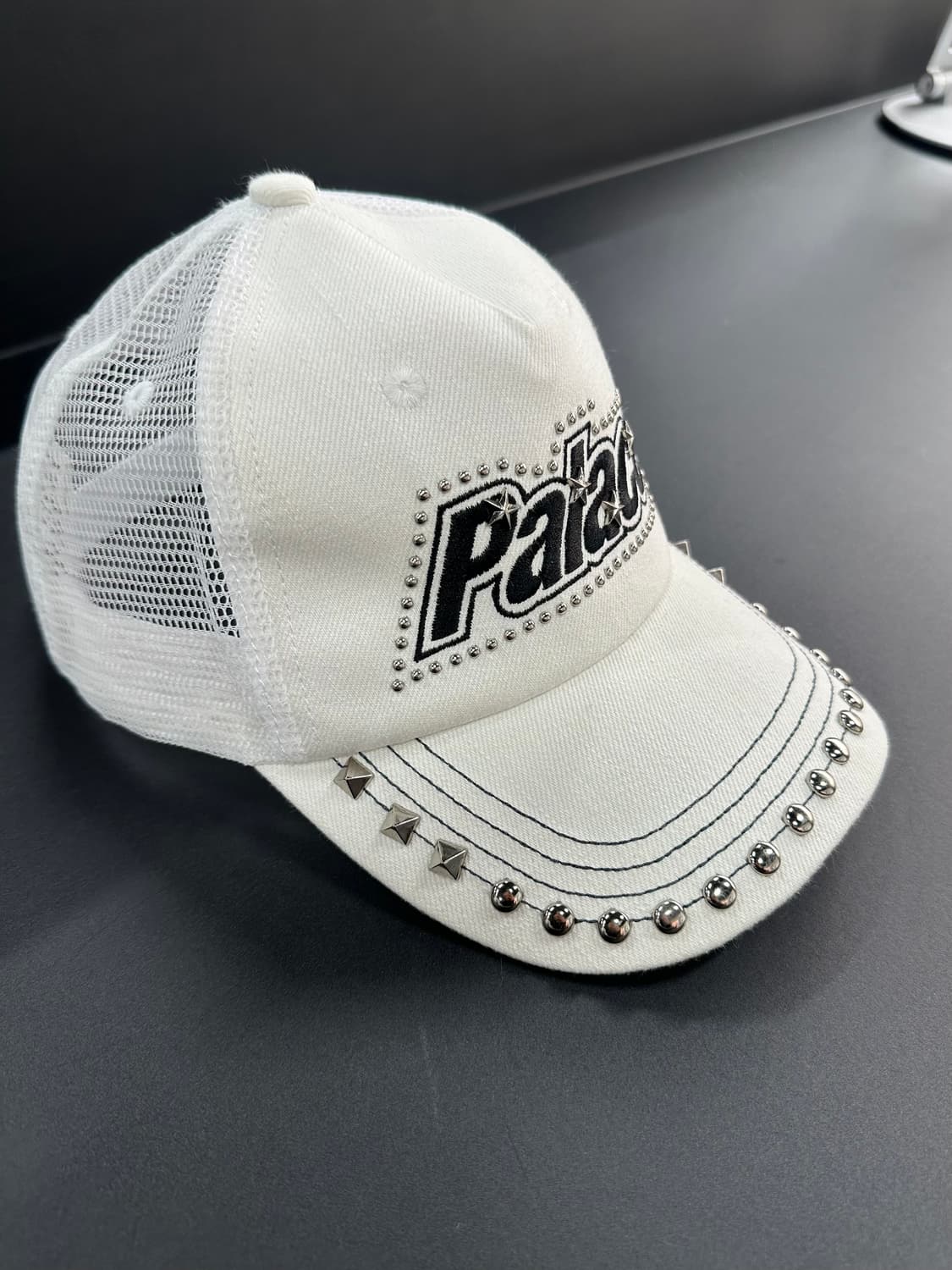 팔라스 22SS 스터드 데님 드러커 캡 화이트 상품이미지6