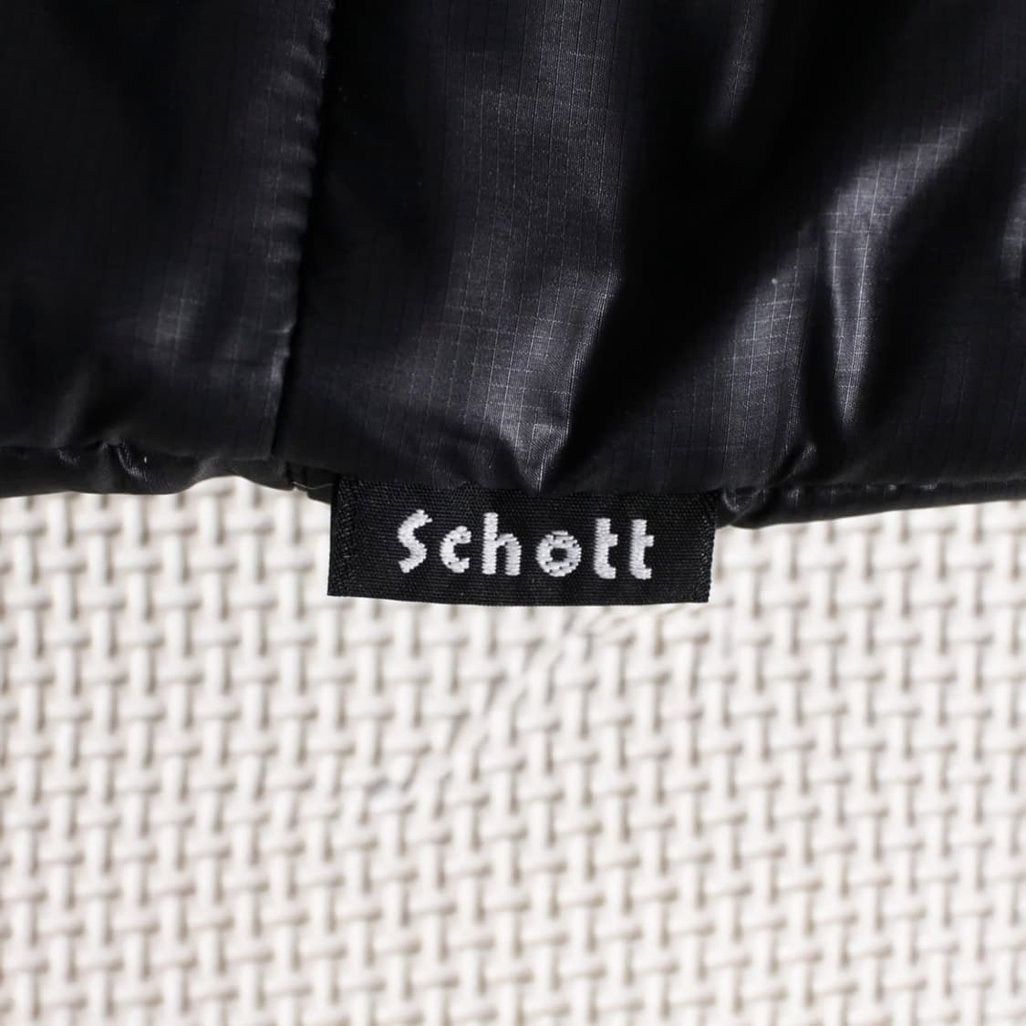 Schott 쇼트 N.Y.C 퍼플 안감 프리마로프트 패딩자켓 상품이미지5