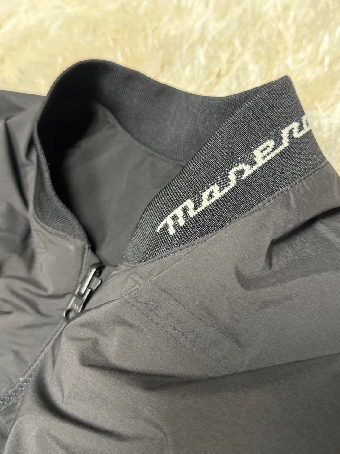 데상트 마세라티 리버시블 튜브 자켓 L 상품이미지4