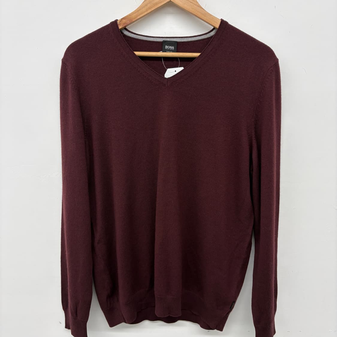 BOSS 버건디 브이넥 슬림핏 니트 남성L 상품이미지2