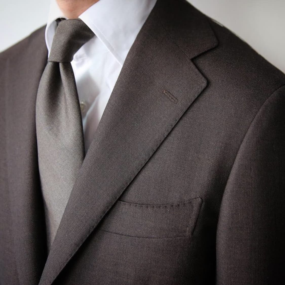 안드레아서울 링자켓 캄트위스트 수트, 브라운 상품이미지3