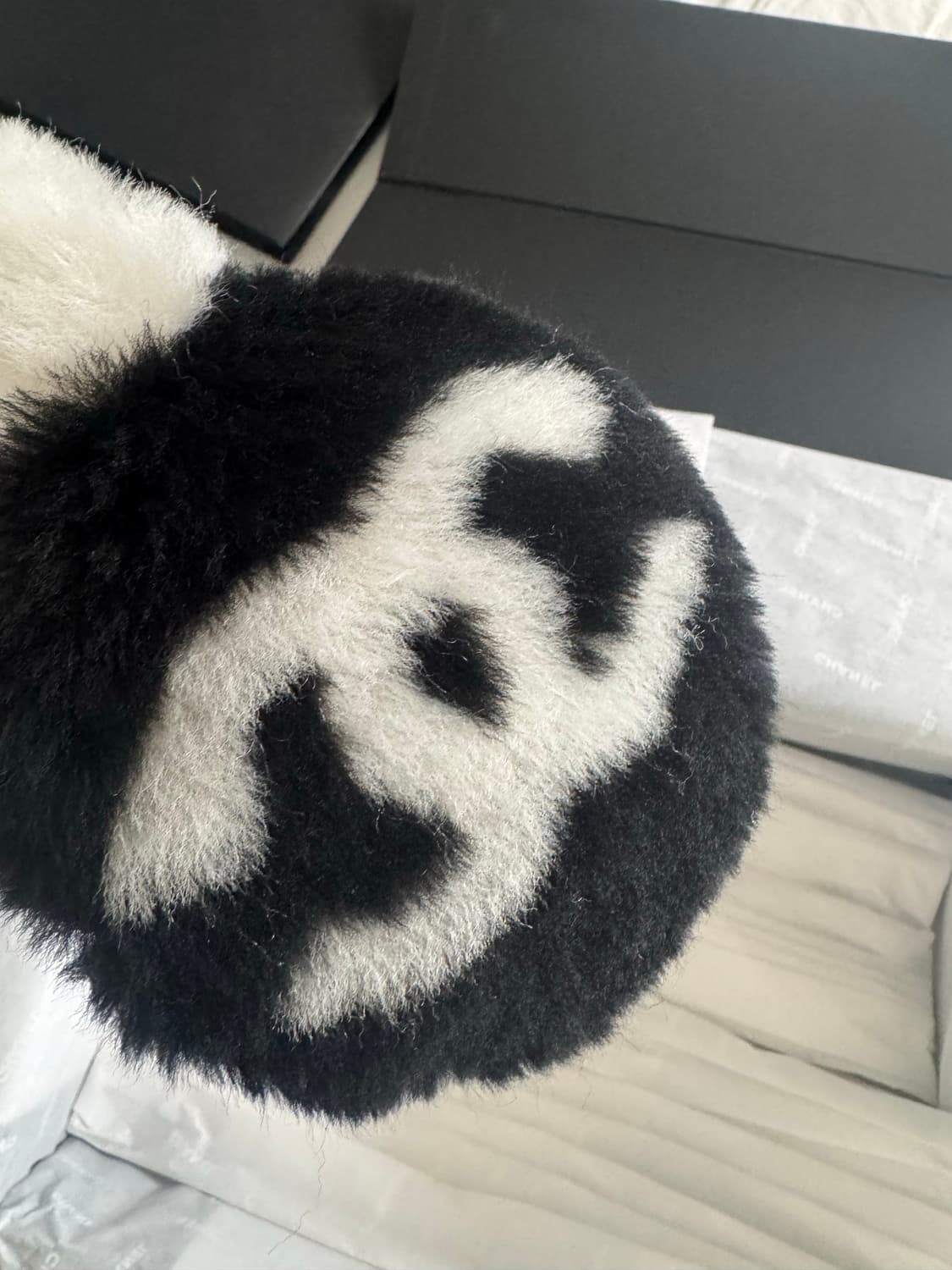 샤넬 이어머프 상품이미지1