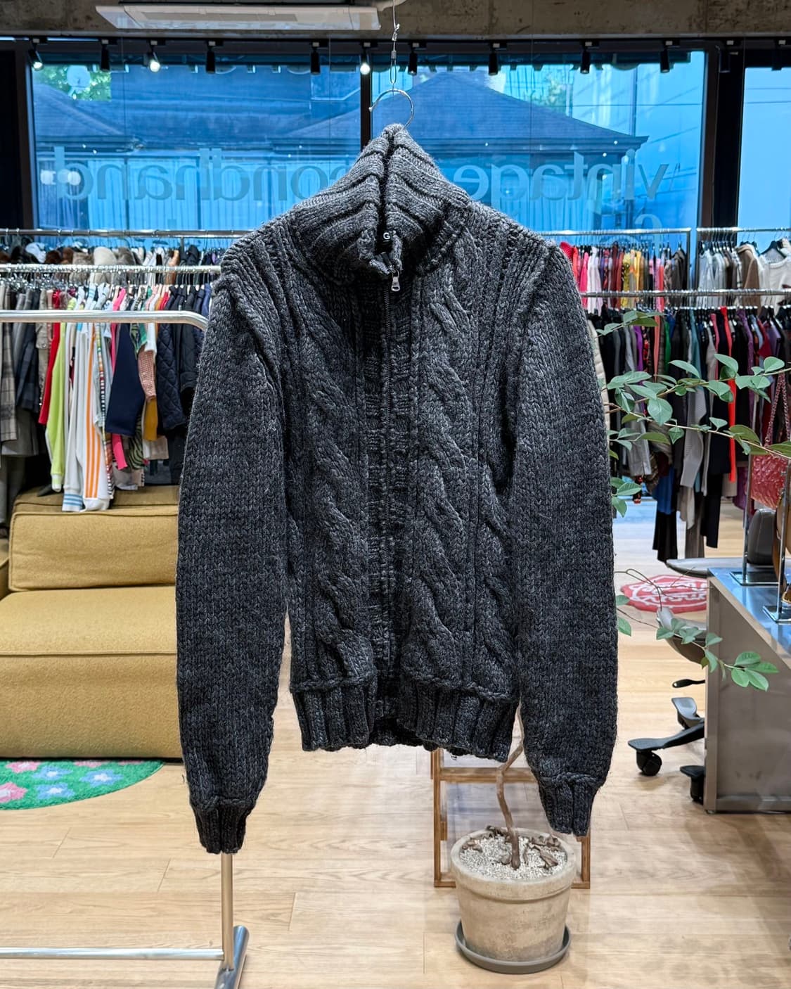 돌체앤가바나 차콜 알파카울 집업 니트  상품이미지1