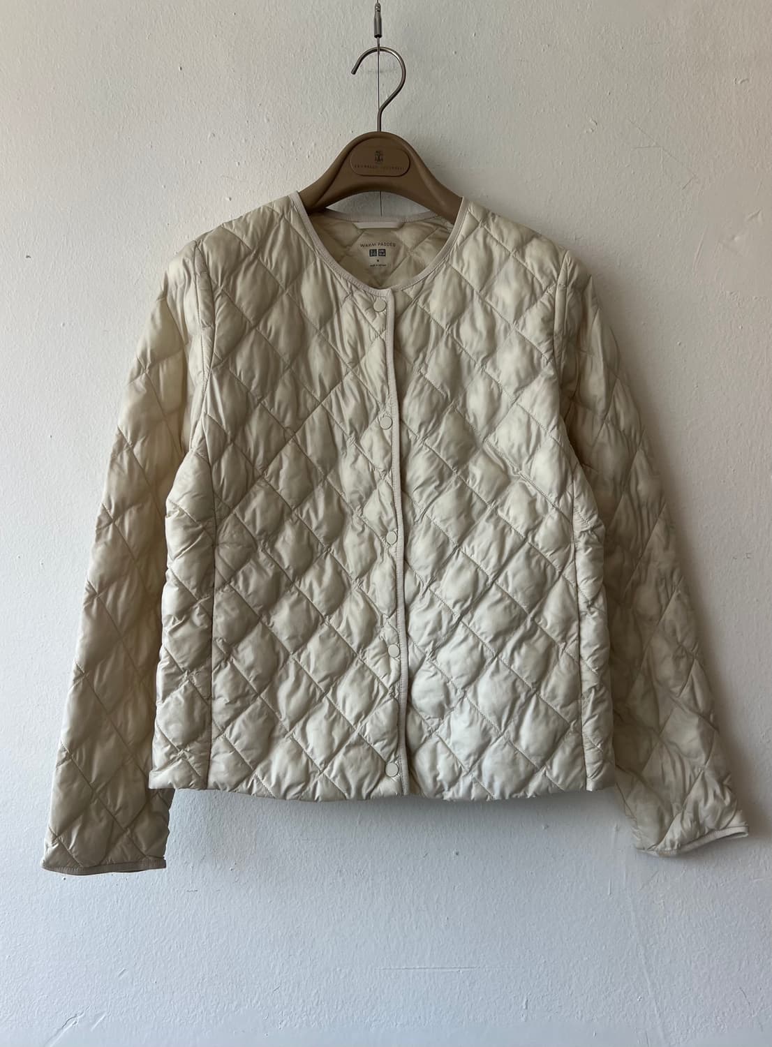 유니클로 여성 아이보리베이지 다운패딩점퍼 패커블경량패딩 상품이미지2