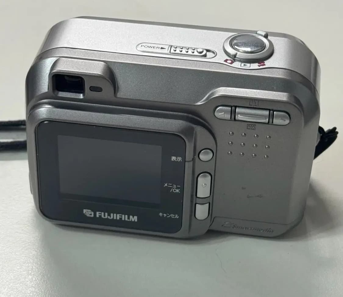 후지 FinePix 2600Z 디지털 카메라 판매 상품이미지2