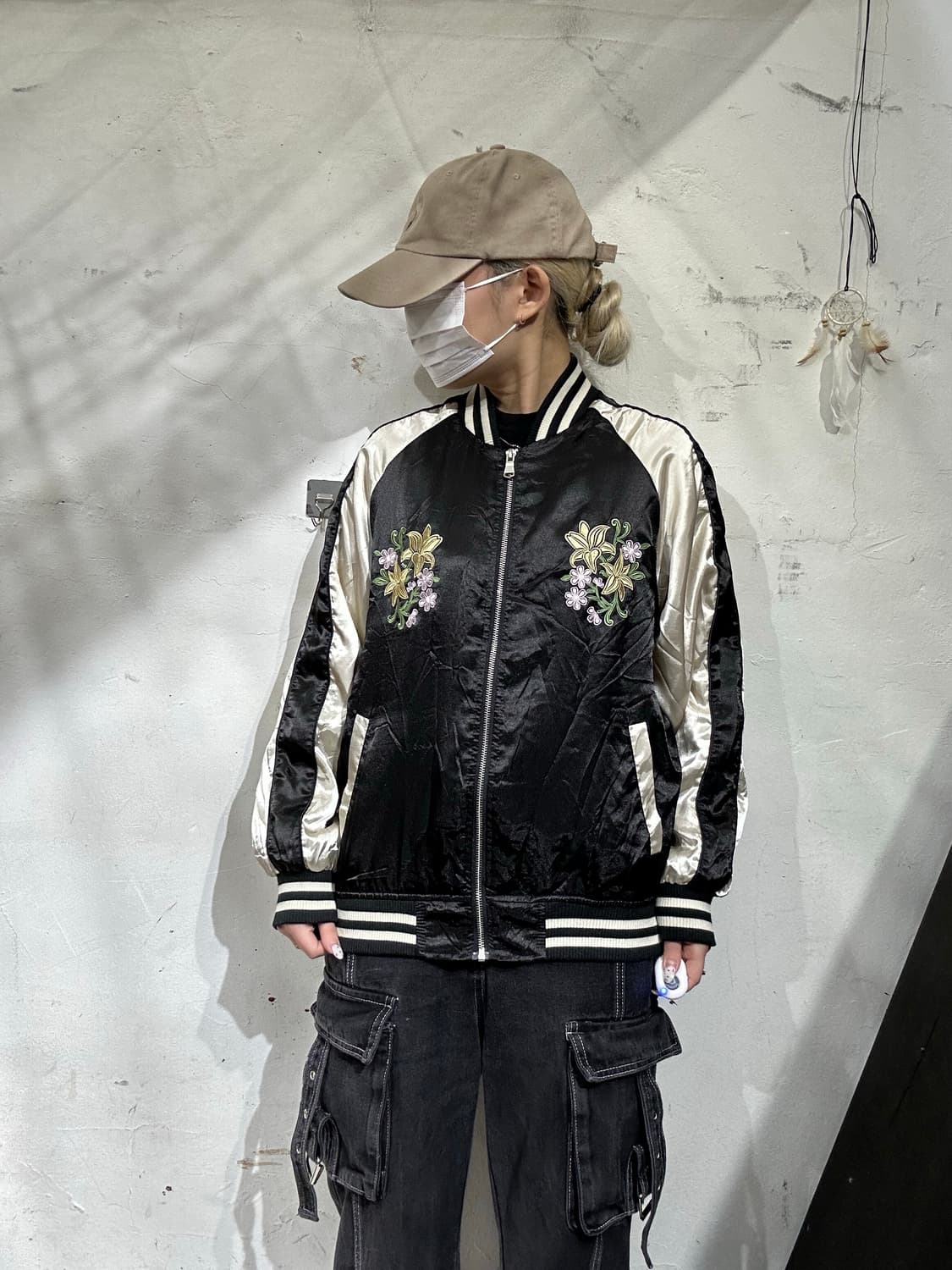 일본 빈티지 자수 블랙 화이트 꽃 스카잔 자켓  상품이미지2