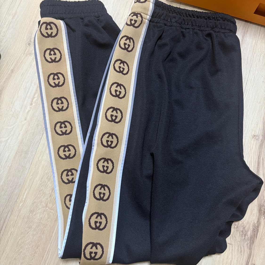 [M] 구찌 인터로킹 트레이닝 조거팬츠 바지 상품이미지1