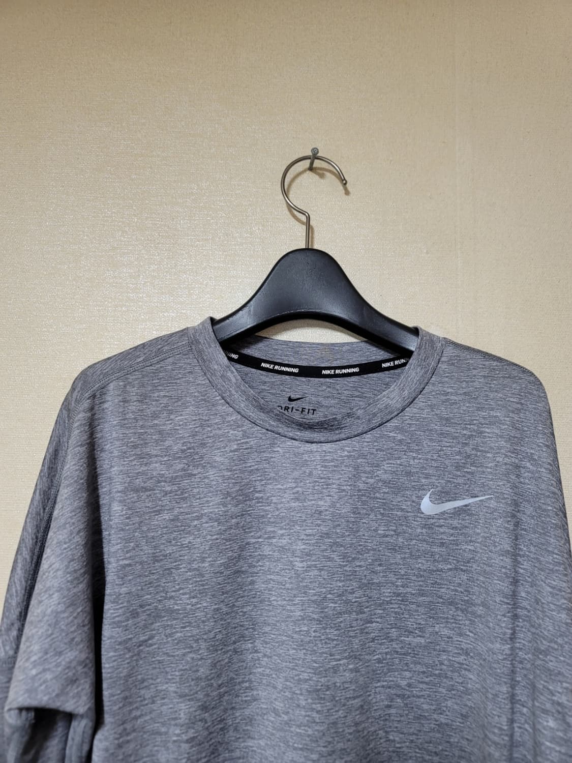 나이키 런닝 엘리먼트 탑 상품이미지2