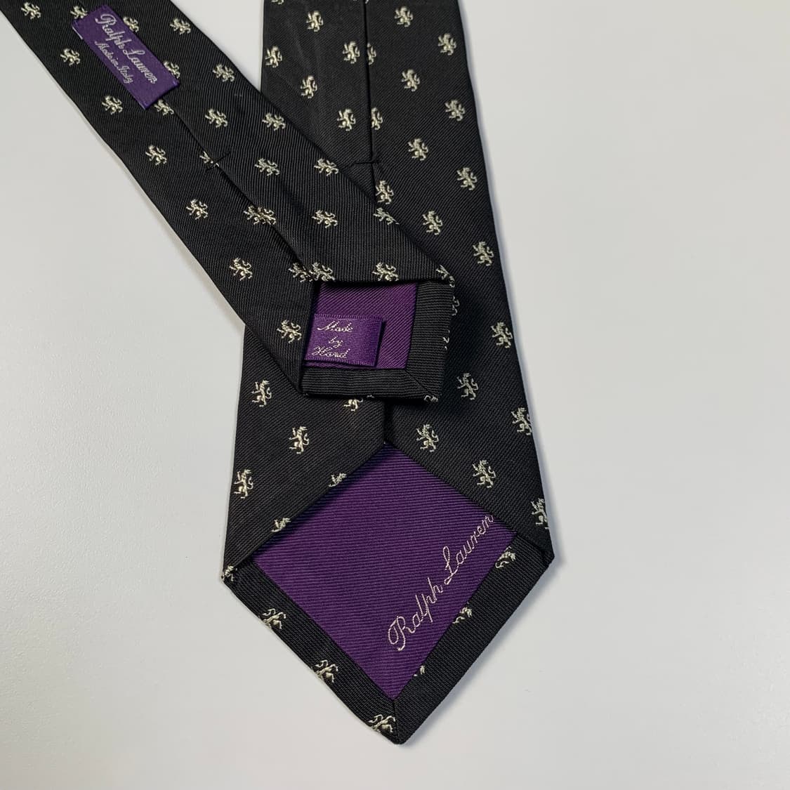 폴로 랄프로렌 퍼플라벨 블랙컬러 명품 100실크 최상급 넥타이 8.3cm 상품이미지5