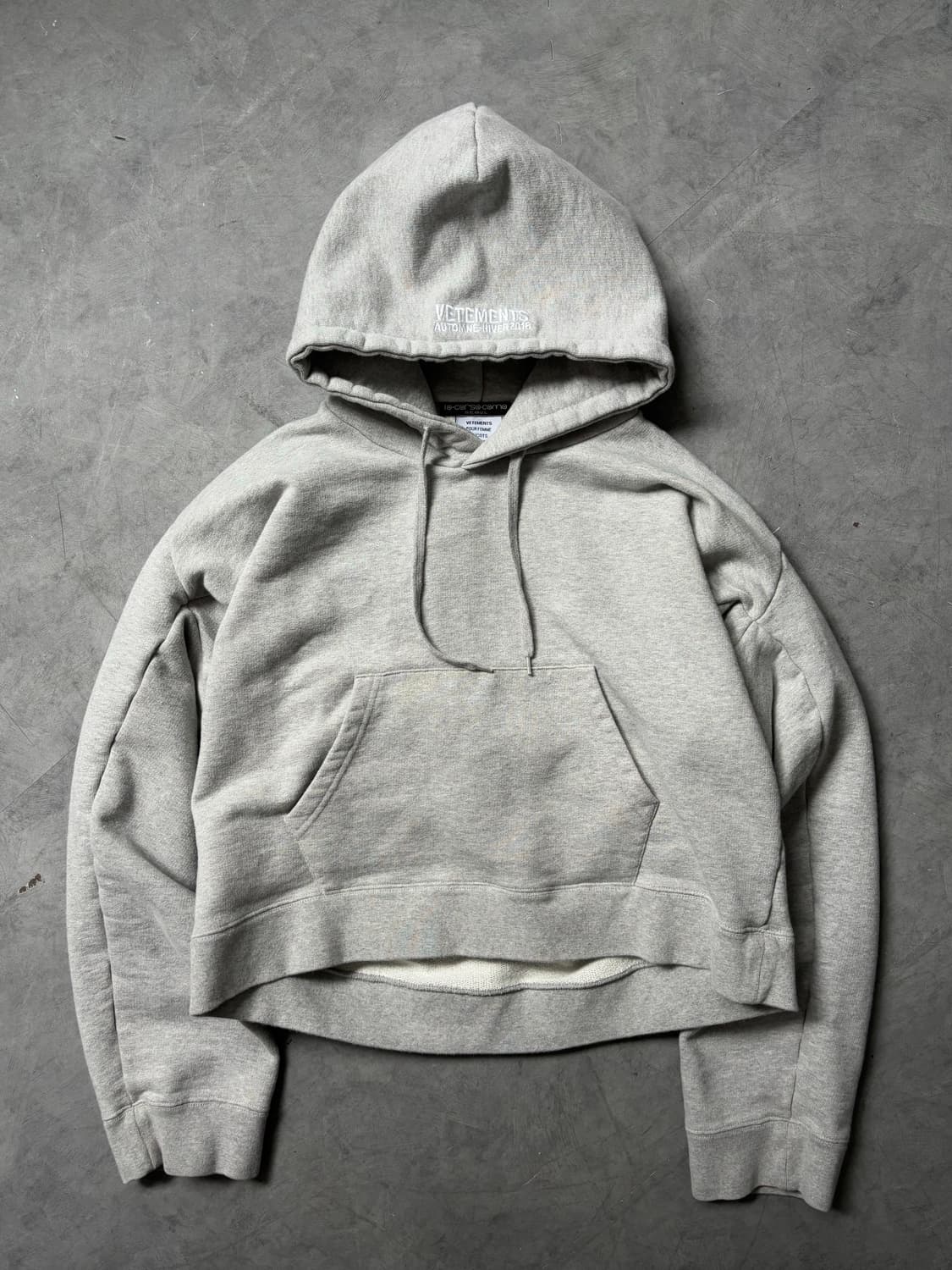 Vetements 베트멍 로고 크롭 후드티 상품이미지5