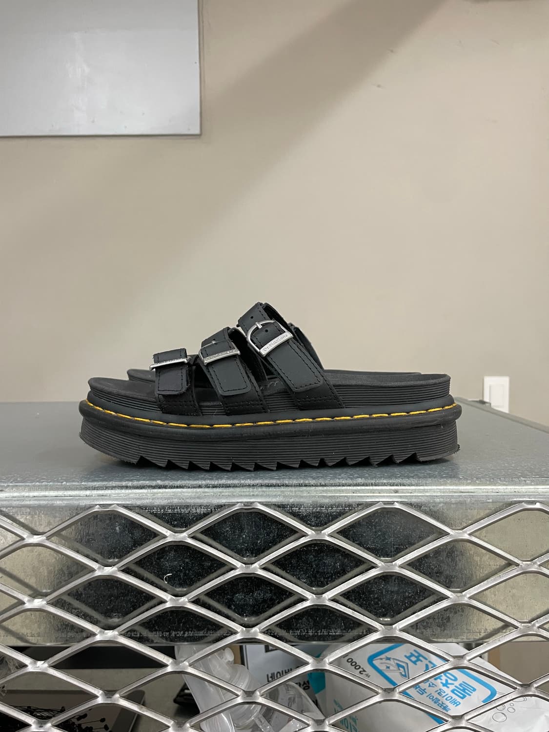 닥터마틴 블레어 슬라이드 샌들 UK5 상품이미지1