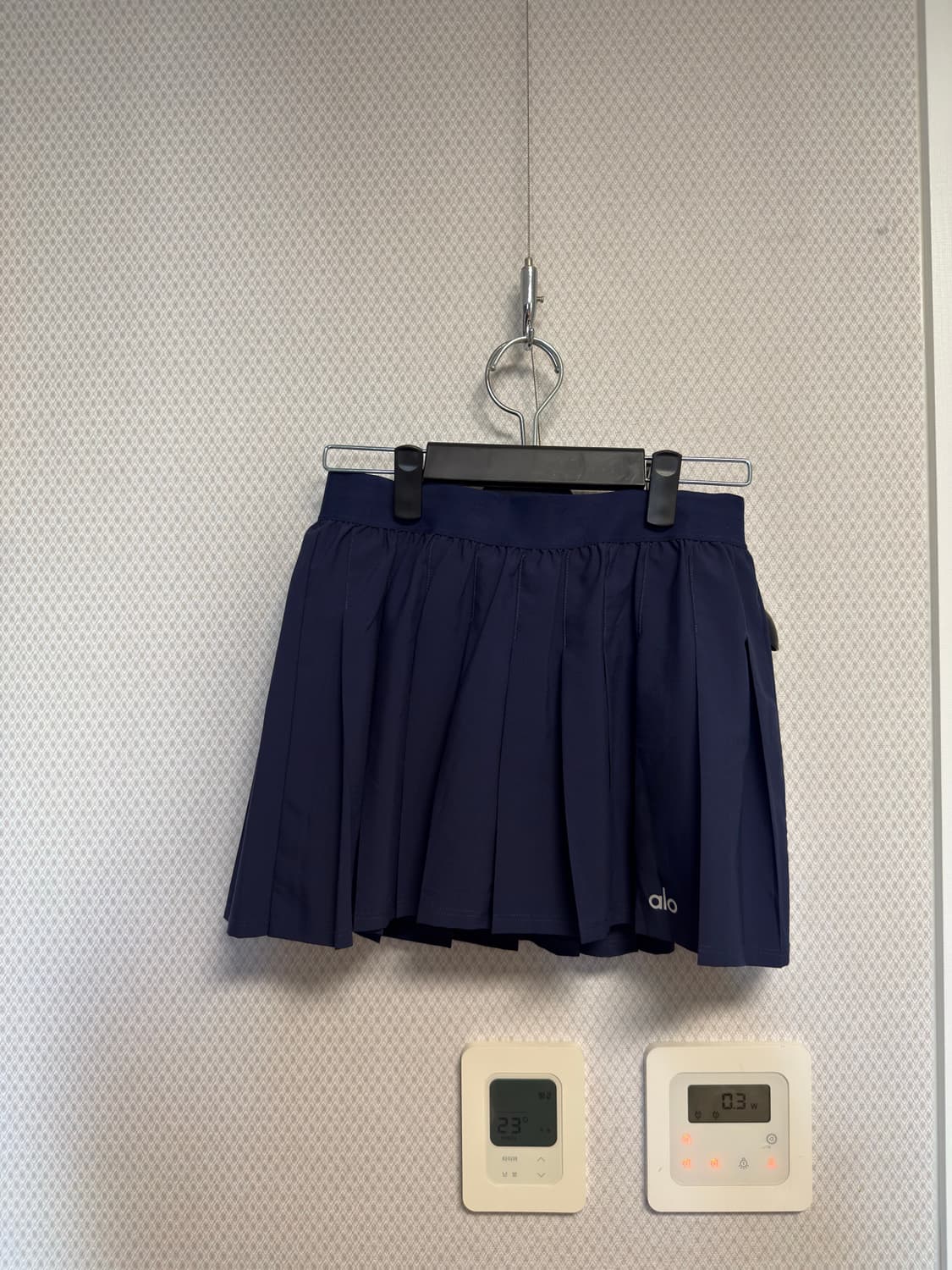 알로 alo 네이비 플리츠 요가 스커트 xs 상품이미지1