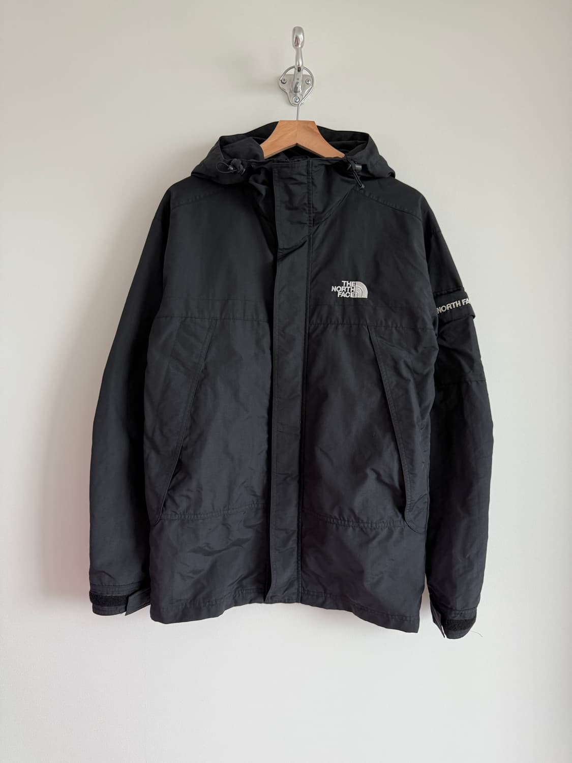 노스페이스(THE NORTH FACE) 윈드브레이커 상품이미지1