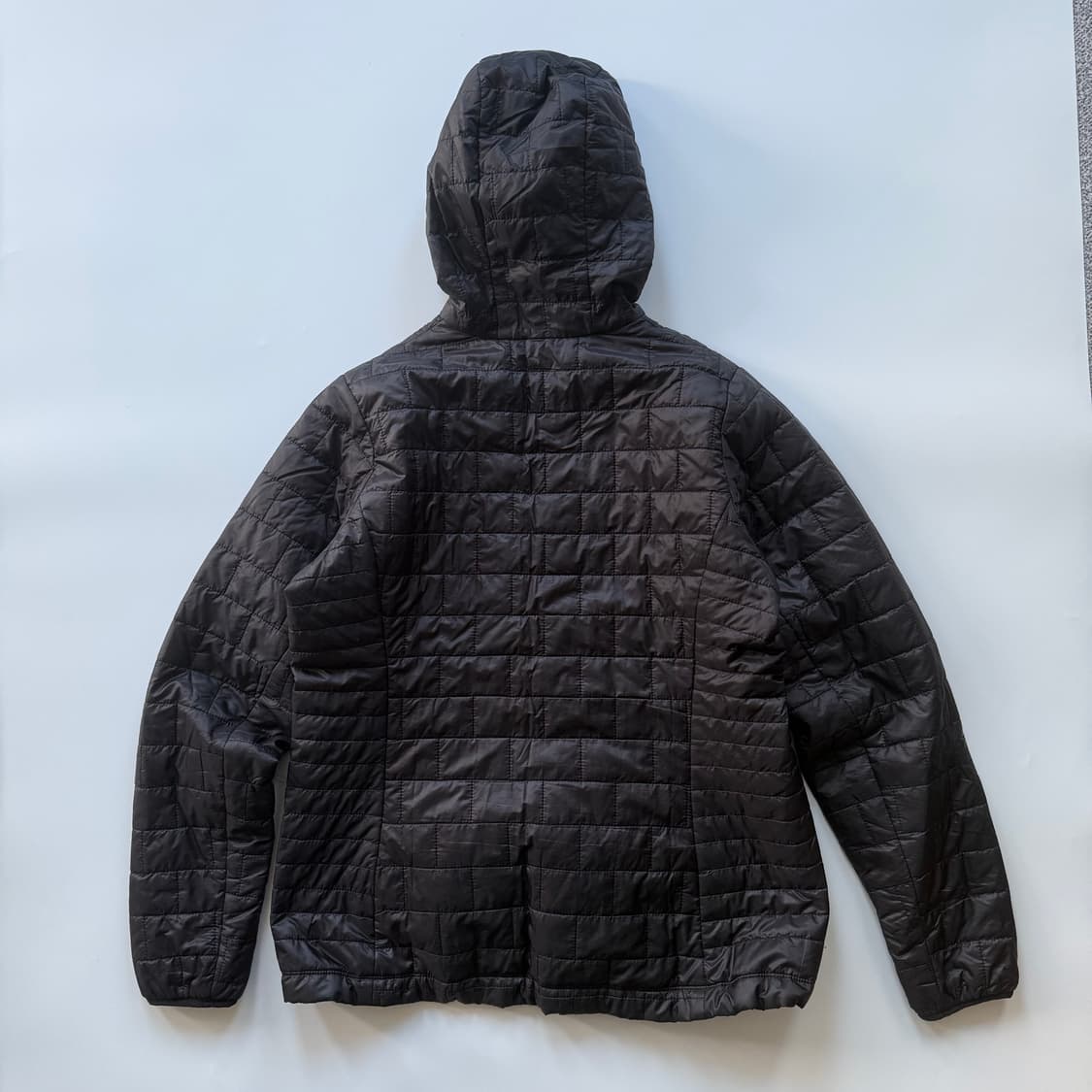 파타고니아 나노퍼프 후디 블랙  상품이미지3