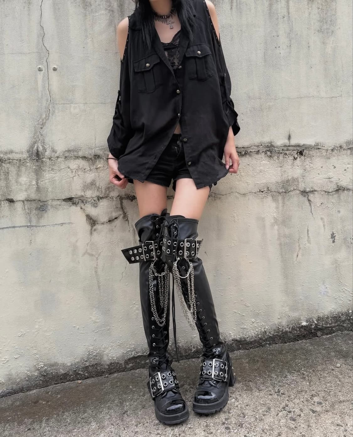Dig Deep Off Shoulder Detail Shirt 상품이미지2