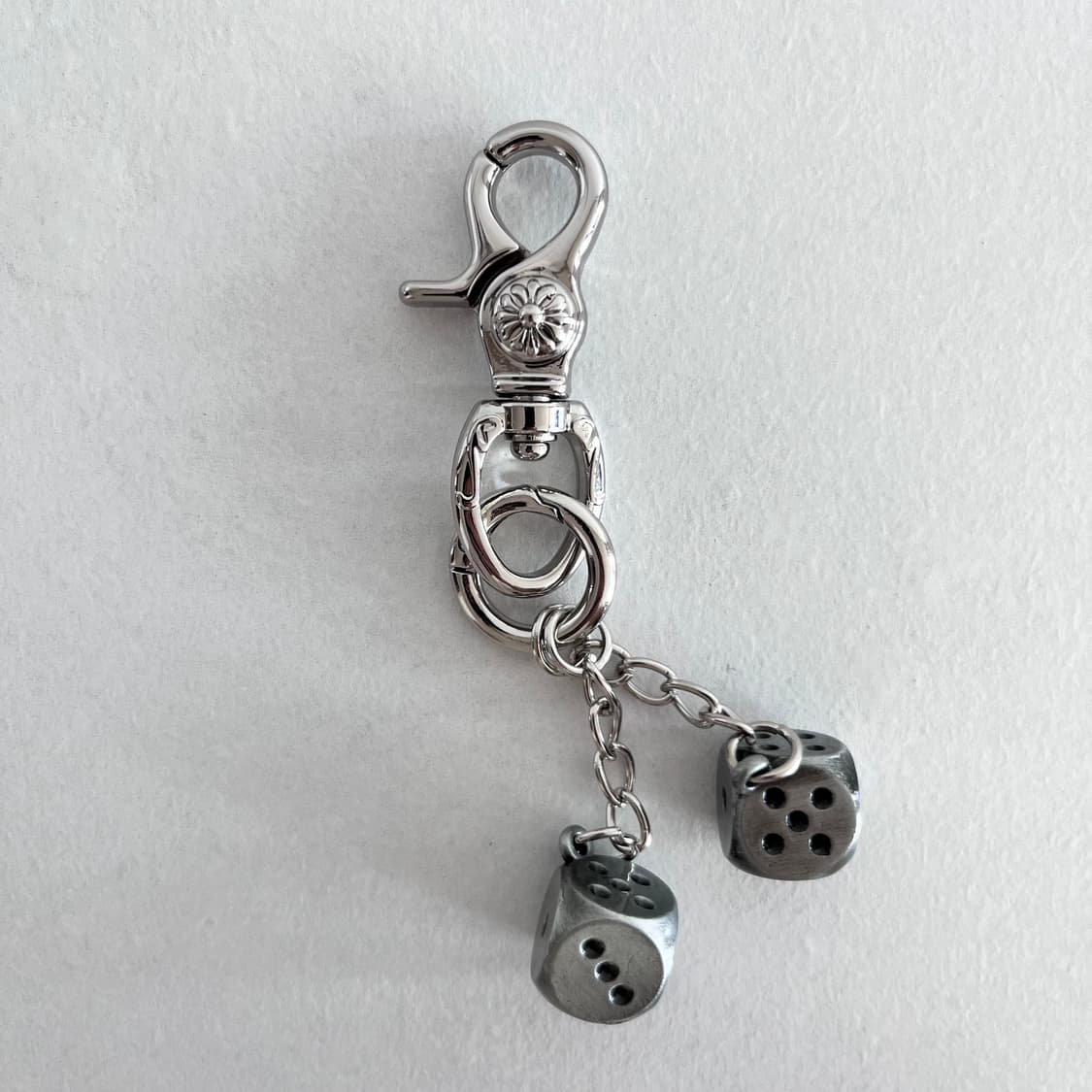 더블 매트 주사위 키체인 상품이미지1