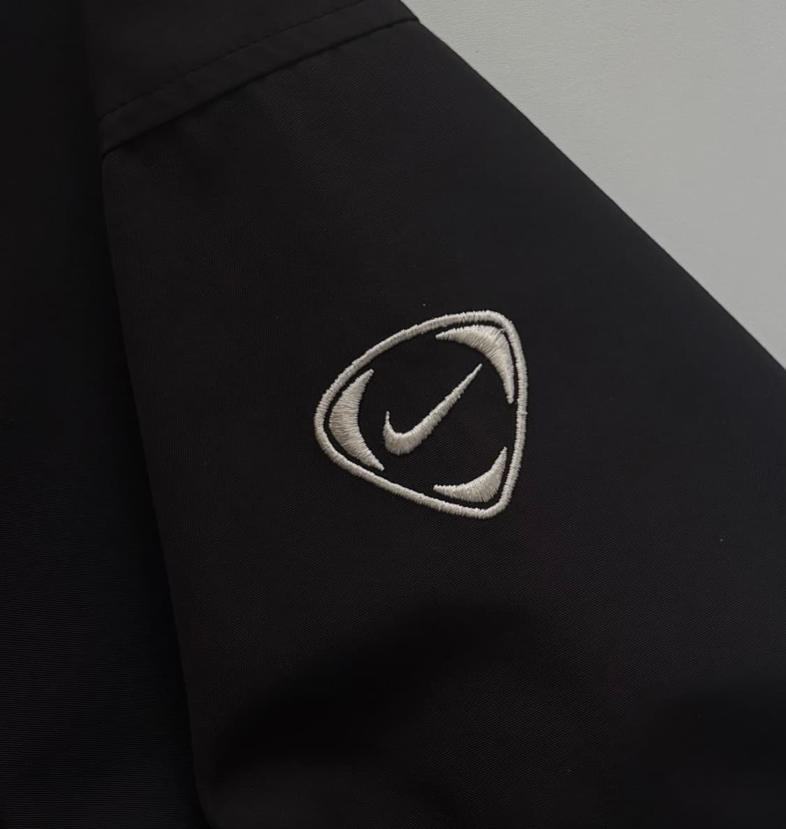 Nike 나이키 빈티지 유벤투스 윈드브레이커 상품이미지4