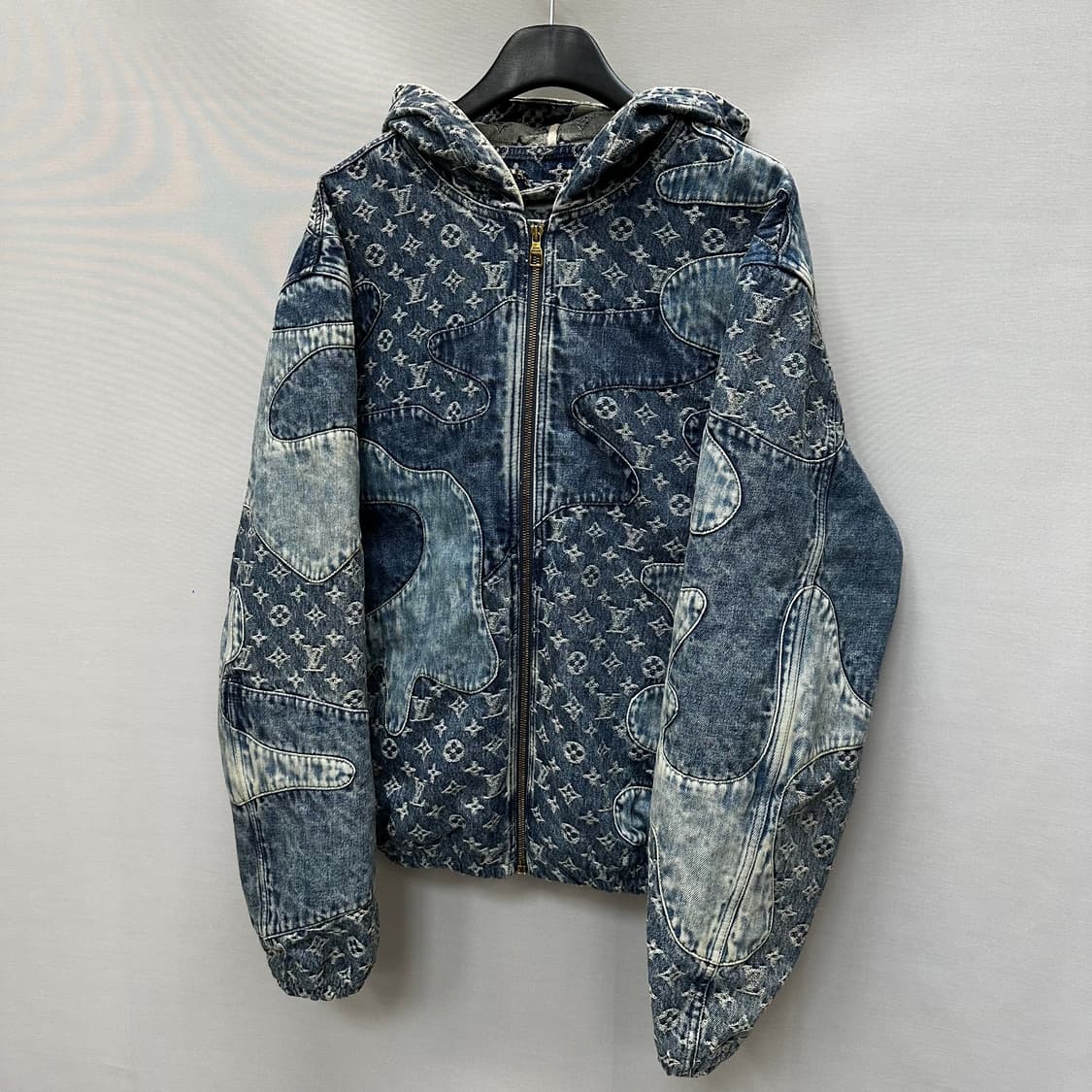 루이비통 니고 데님 후드자켓 (105)  상품이미지2