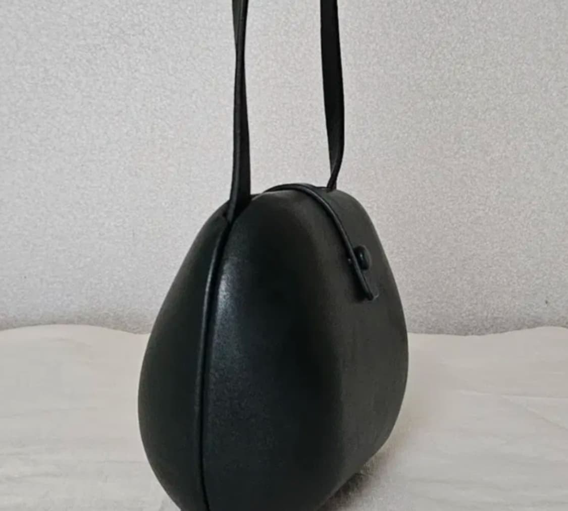 COS 블랙 ⚫️ 레더 백 상품이미지2