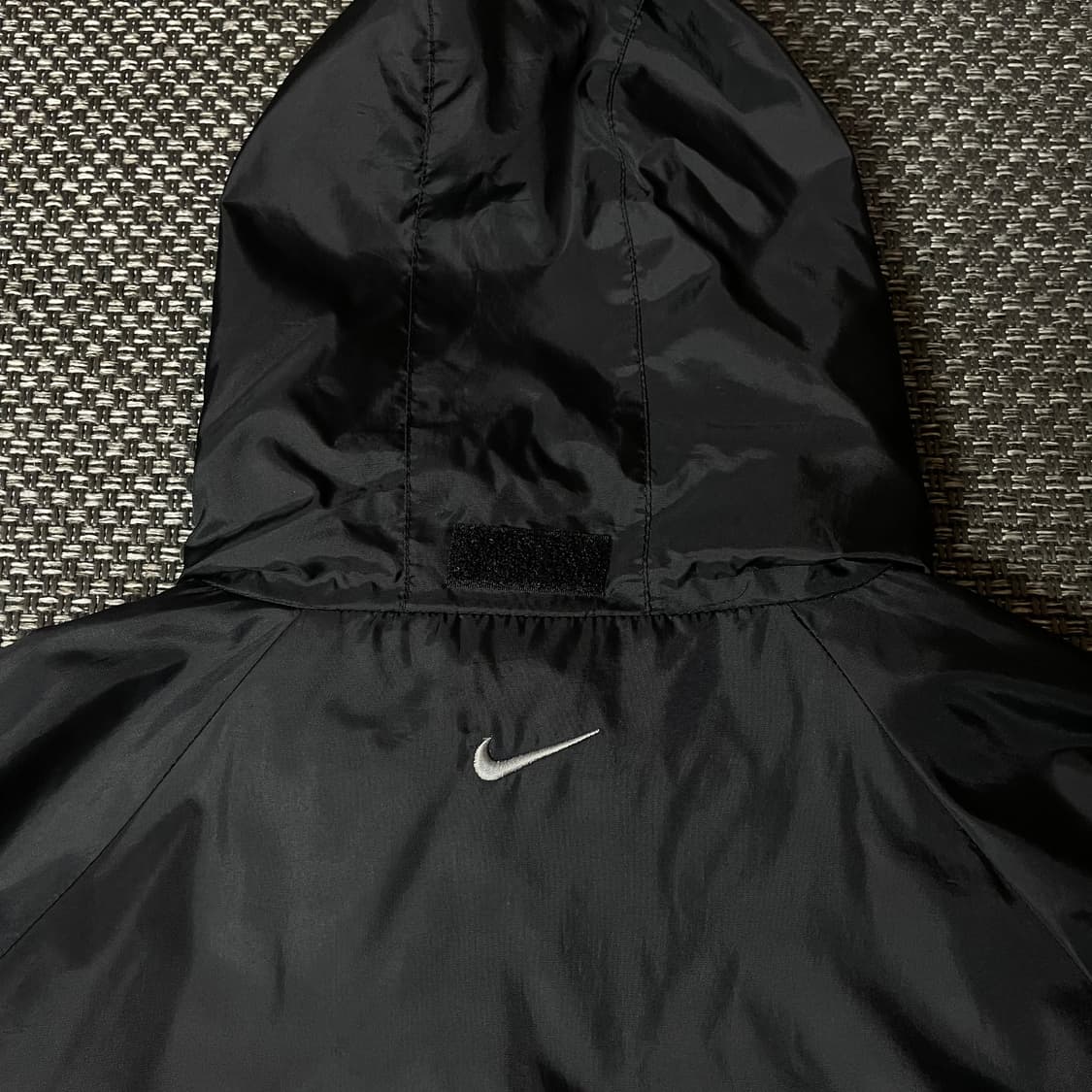 나이키 블랙 후드 로고 바람막이 자켓 M 상품이미지6