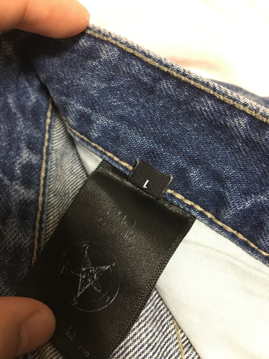 에모스탠스클럽 페인트 플레어 카펜터 진 상품이미지5