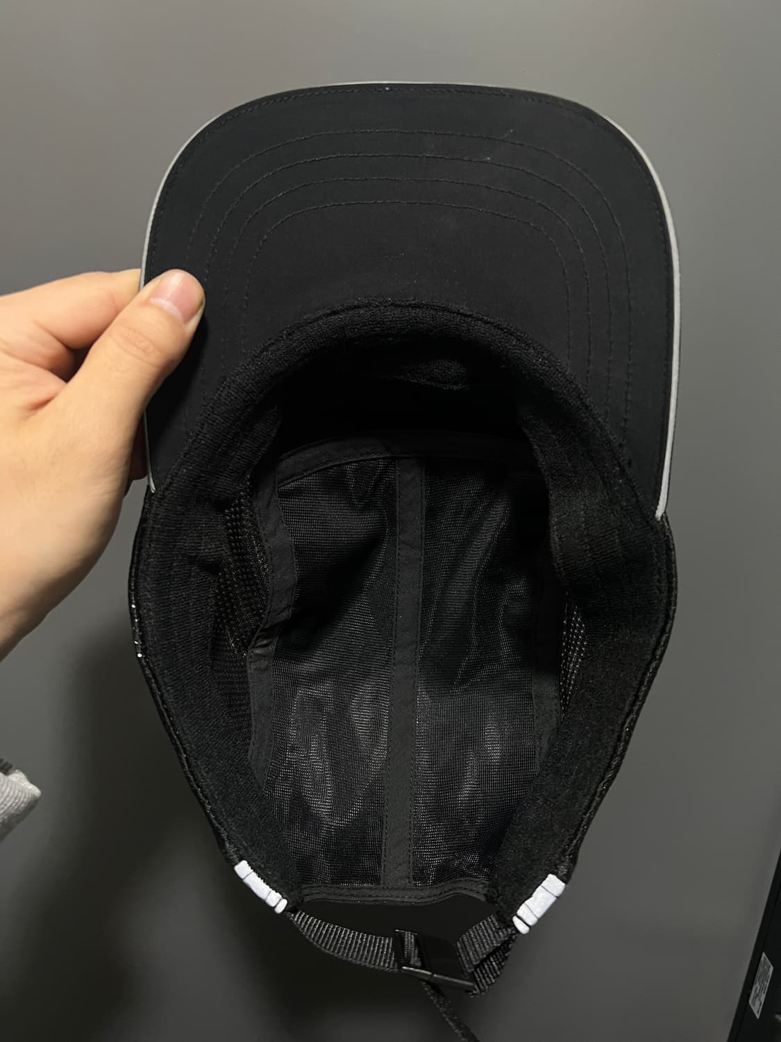 슈프림 사이드 메쉬 캠프캡 블랙 - 25SS 상품이미지2