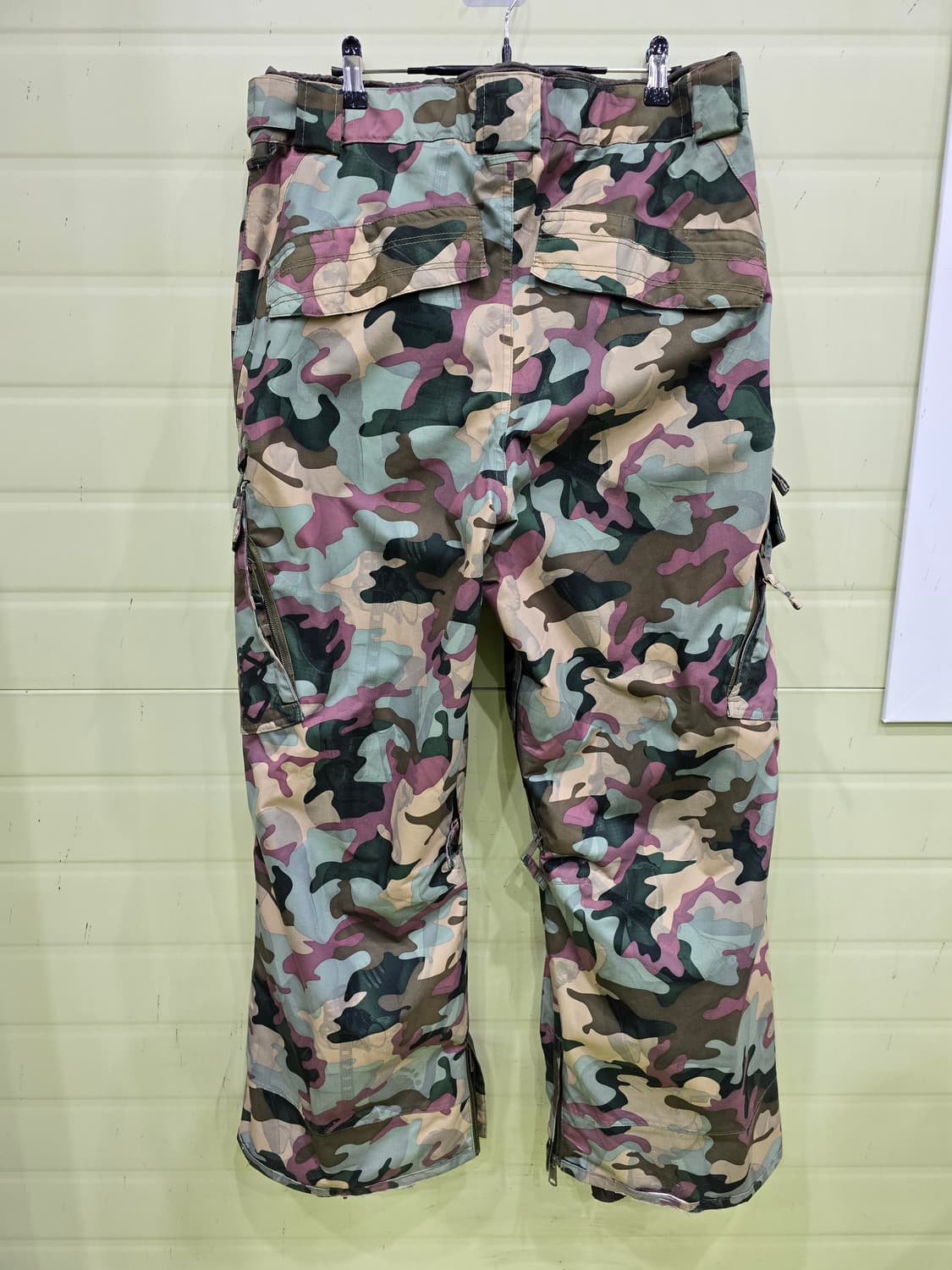 스페셜블랜드 카모 스노우보드 바지 상품이미지2