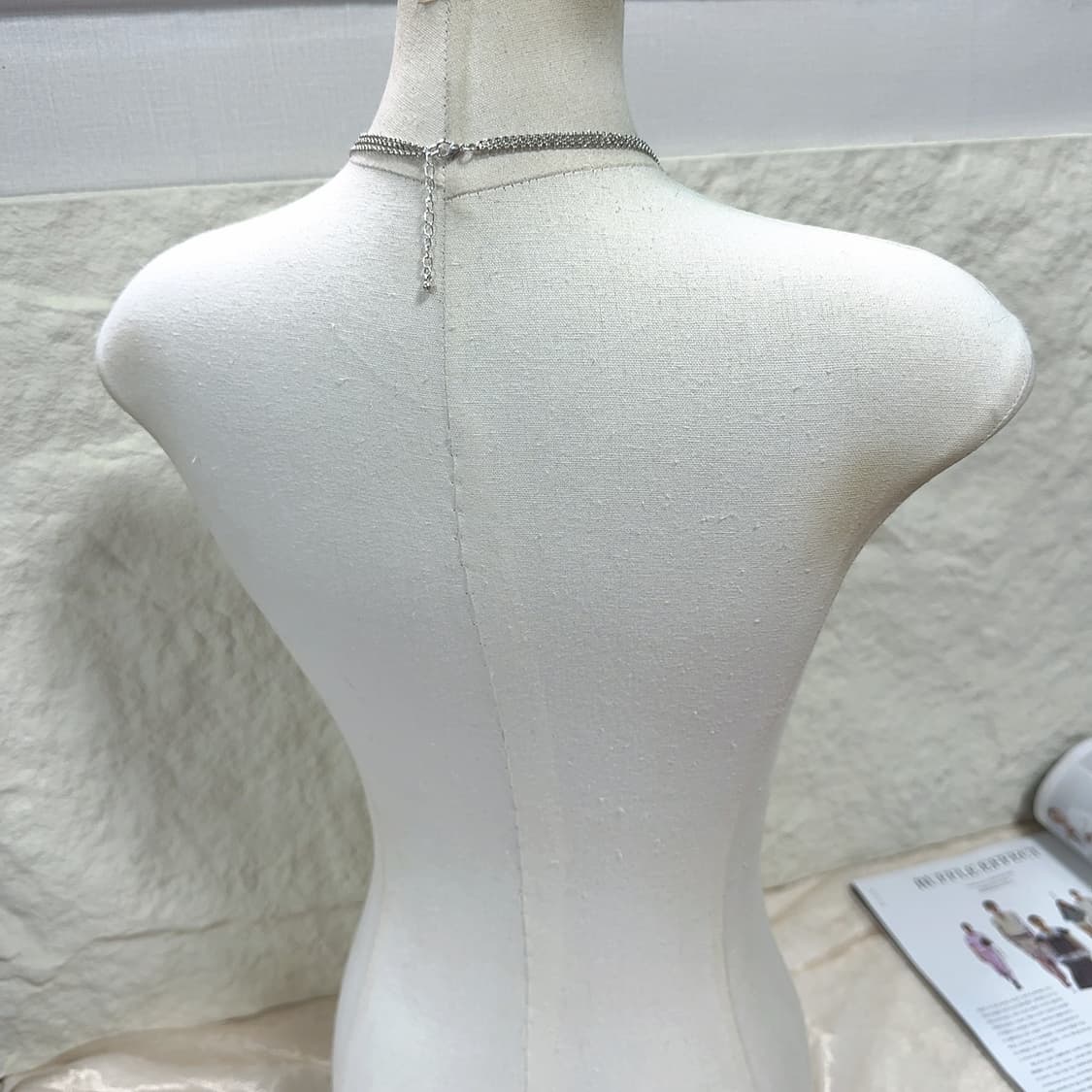 빈티지 십자가 음차 에나멜 레이어드 목걸이 상품이미지3