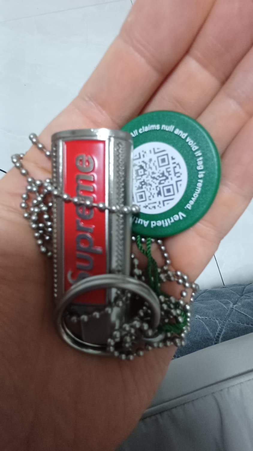 슈프림 메탈 라이터 홀스터 상품이미지1