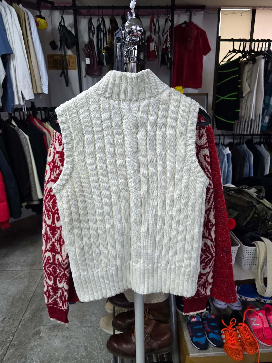 타미힐피거 케이블 니트 양털배색 조끼 상품이미지2