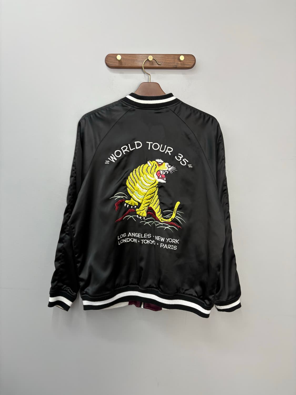 스투시 35주년 월드투어 타이거 수베니아 리버시블 스카쟌 A2982 상품이미지5